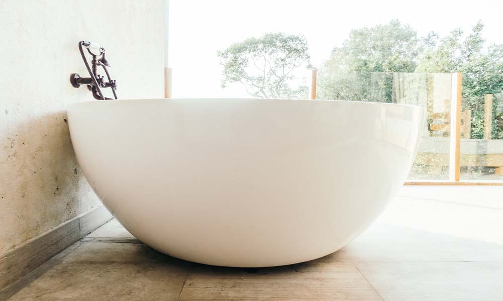 A bath that is a hemisphere.